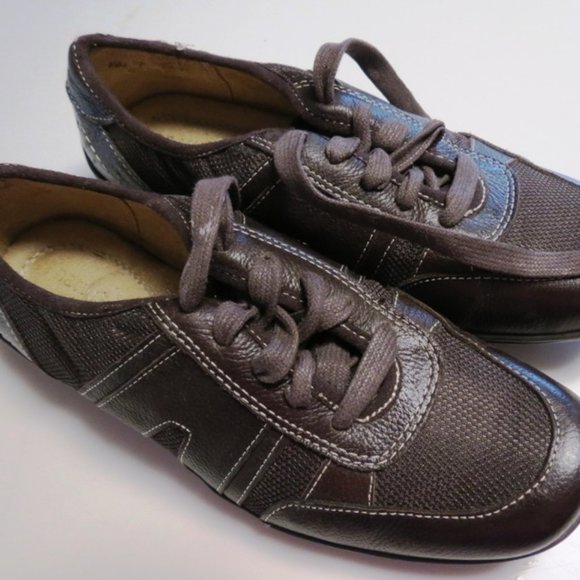 Naturalizer Shoes - Naturalizer Brown Leather Althletic Shoes Size 6  Great Condition!